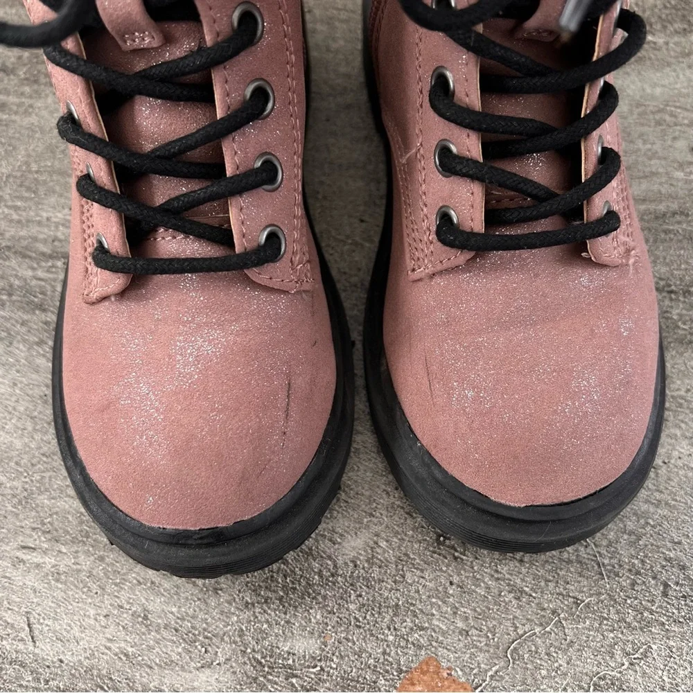 Celia pink combat boots with black laces and sole girls size 11